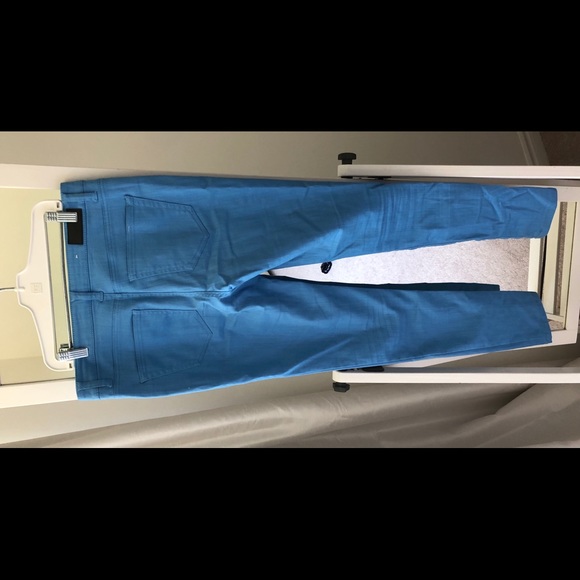 Skinny Jeans - Picture 2 of 3